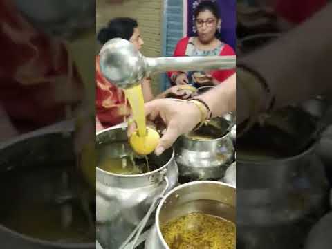 Siddhivinayak Panipuri...Indore Sarafa Bazar #shorts #streetfood | Indian Food Loves You