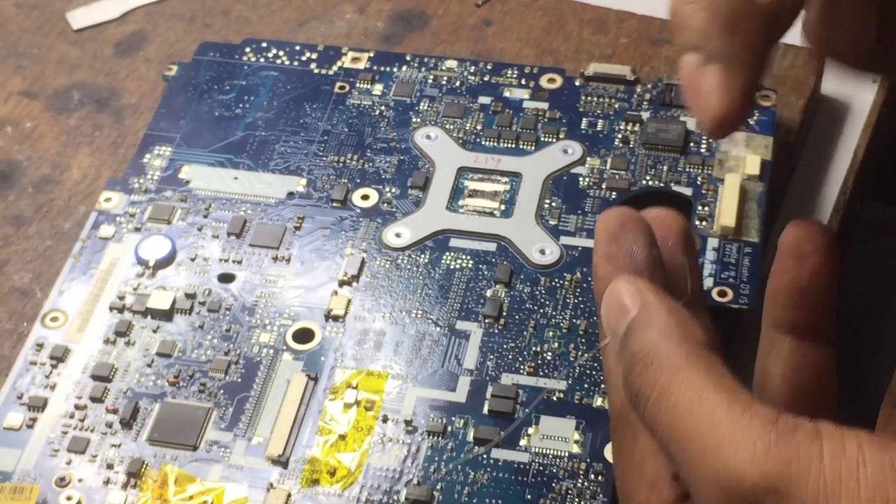 LaptopRepair How to solve Acer Laptop Power On but No Display Solved