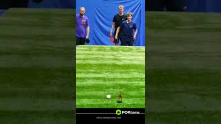 Their precision is actually insane 😭🔥 #skills #golf #shorts #foryoupage