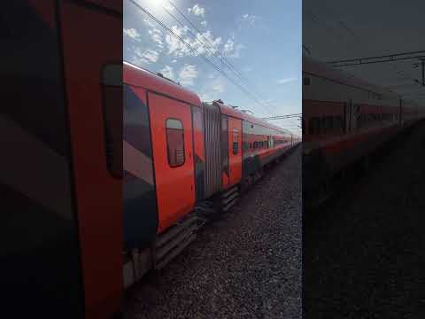 Orange vande Bharat #shorts #trainjourneys