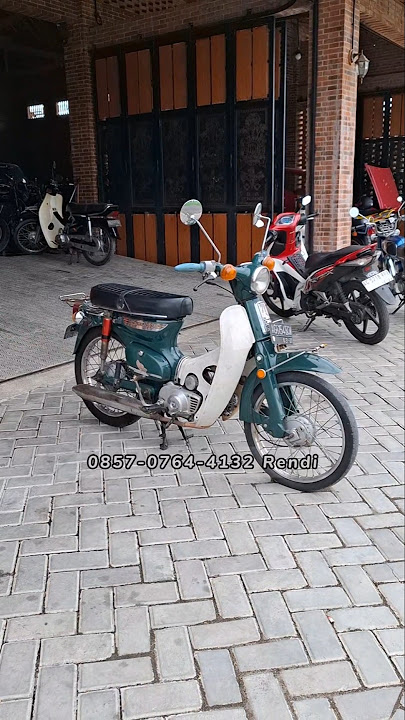 Honda C70 1977, complete original papers, green color, price 7.5 million