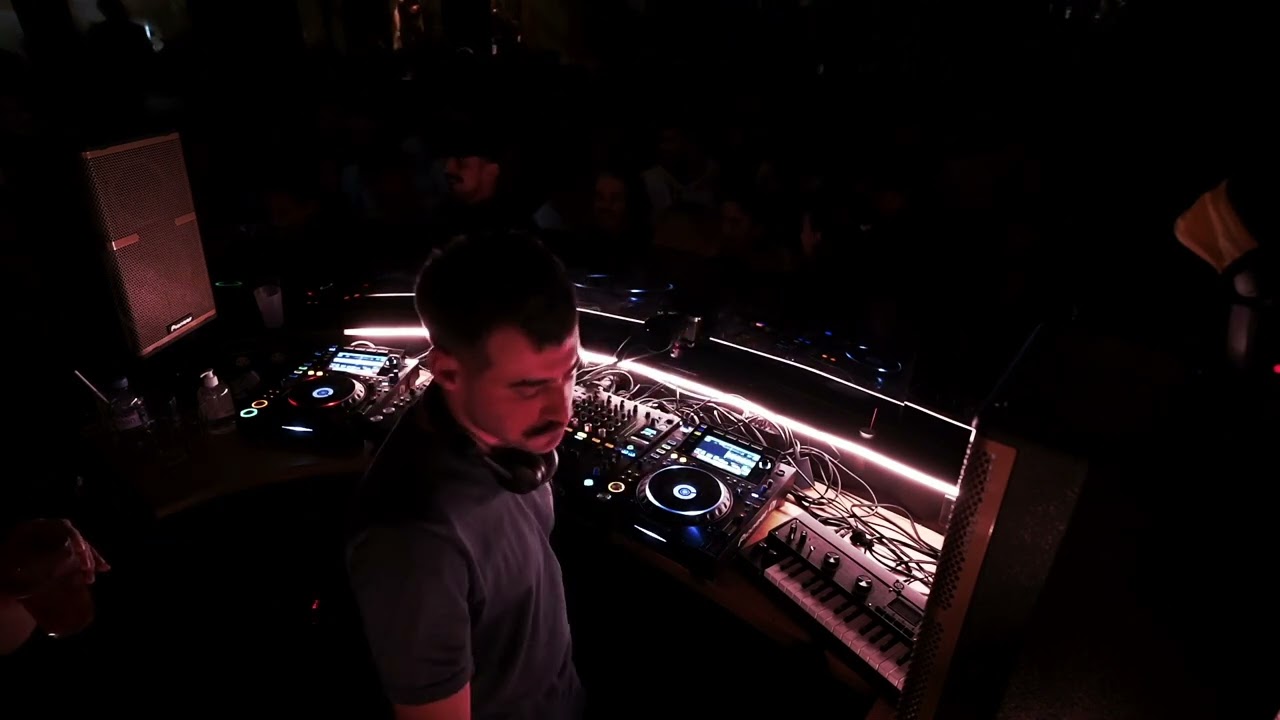 Crowd Control @ Djoon (Happiness Therapy 3 Years)