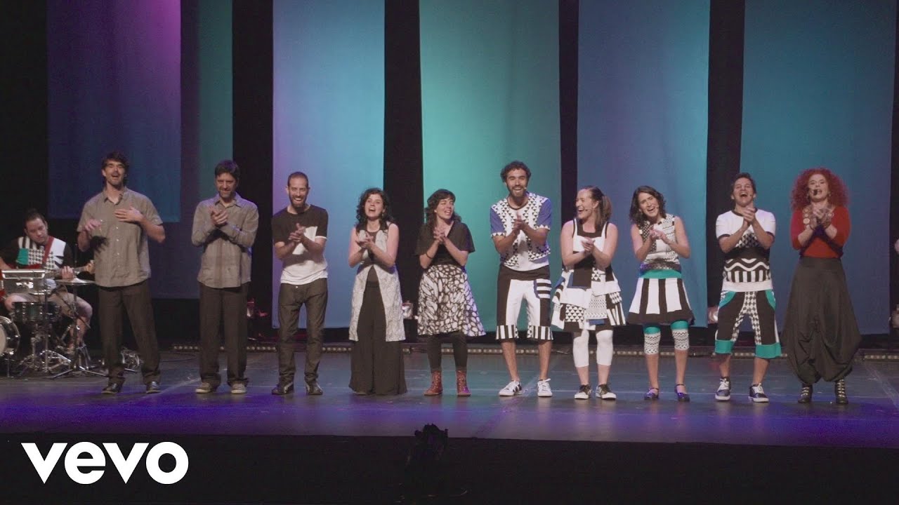 Tiquequê - Lavar as Mãos (Ao Vivo) ft. Palavra Cantada, Barbatuques