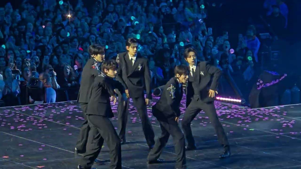 0X1=LOVESONG (I Know I Love You) [Act : Promise Ep. 2] / TXT IN AMSTERDAM 01.04.25