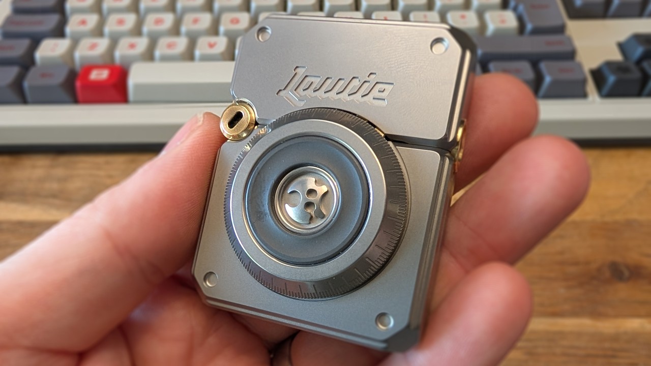 First LAUTIE LOTTO Unboxing? SOLD OUT Premium EDC Madness - YouTube