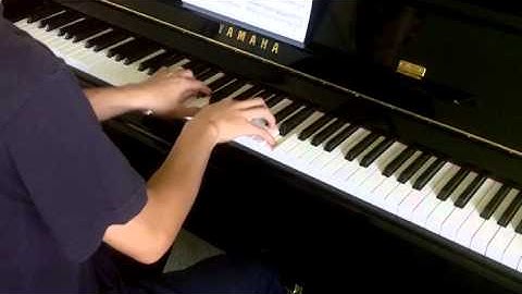 Bastien Intermediate Multi-Key Solos 1 No.12 Sonatine 1 Allegro con Brio (P.28)