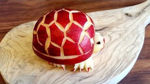 How to Make Apple Turtles - Red Tortoise - Fruit Carving Garnish -  Food Art Decoration 新年紅龜 蘋果乌龟