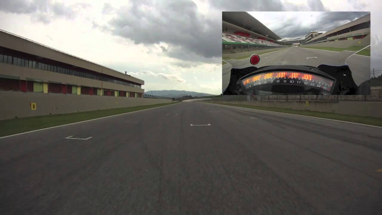 Mike 'Spike' Edwards uses the HM plus SS - Seamless Shift at Mugello track action test Kawasaki ZX10