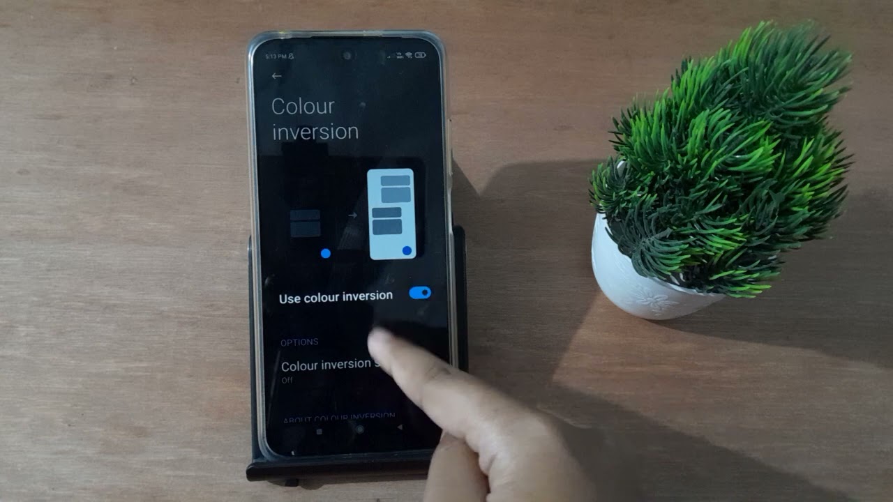 solve screen display problem poco m4 pro, poco colour inversion setting