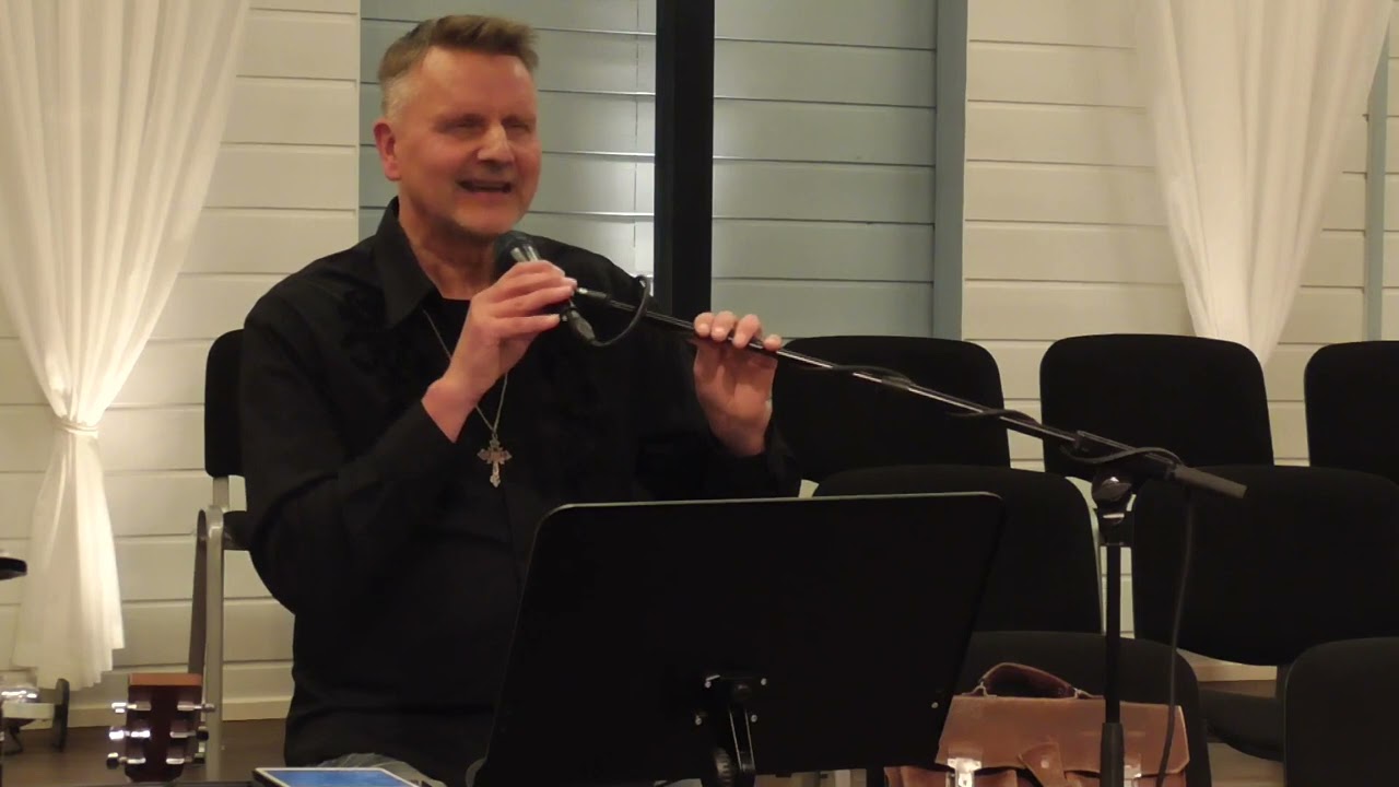 Pyhäinpäivän Jumalanpalvelus