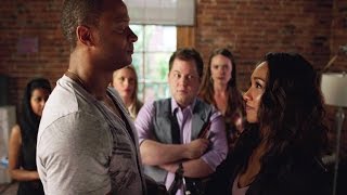 Team Arrow Vs. Team Flash - The Guitar Hero Challenge Promo (HD) Team Arrow Vs. Team Flash - The Guitar Hero Challenge Promo (HD)
