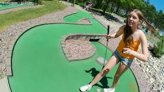 You won't believe this! Papa bears minigolf pt.3