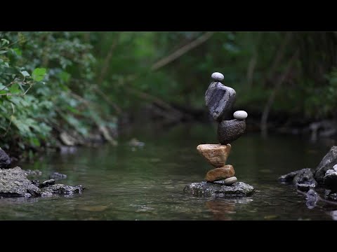 Guy Creates Incredible Rock Balancing Statues