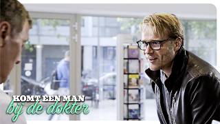 Download Lagu 'Pakje condooms alsjeblieft!' | Komt een man bij de dokter MP3