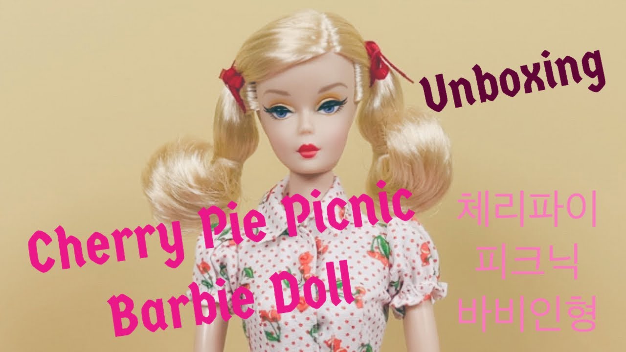 Cherry Pie Picnic Barbie Collector Gold Label 50's