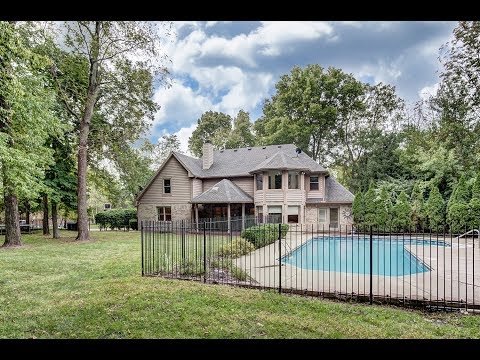 1900 Oakland Hills Court, Springboro, OH home video tour