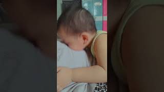 Gean 39 . Kissing Mommys Tummy