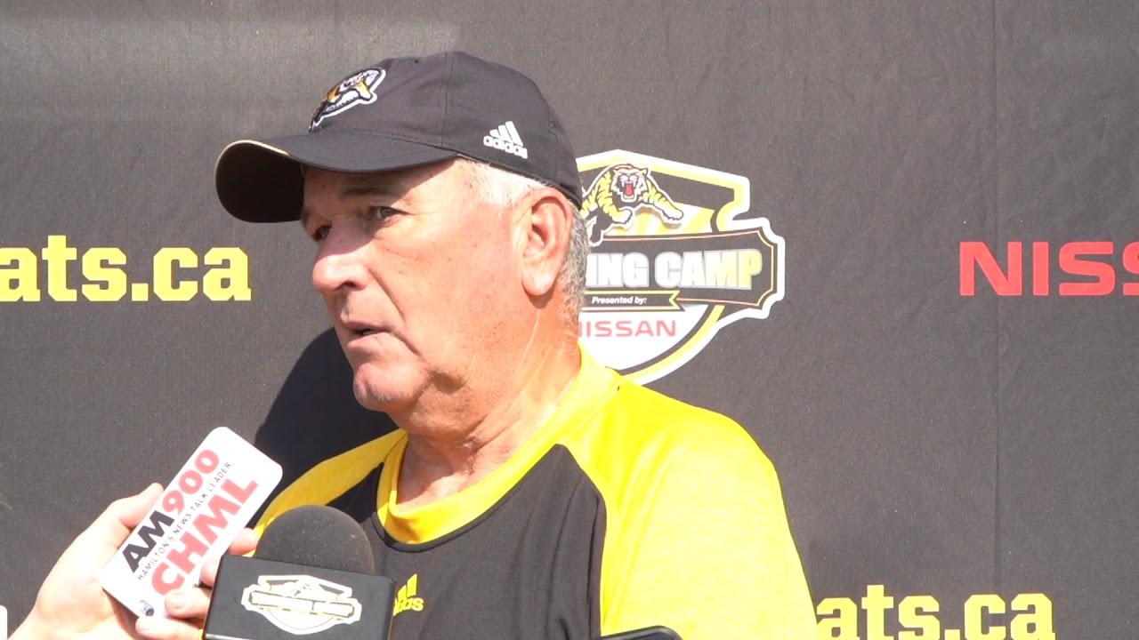 football score May 27: Coach June jones