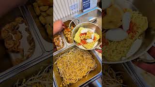 Part 44 | Would you eat this? How Koreans eat ramen #korealife #ramenshop #koreanfood #kfood #shots