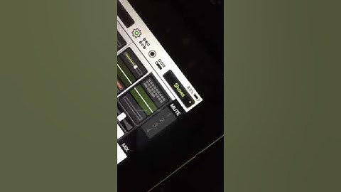 DL806 Not Working Docked