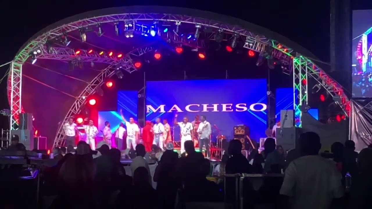 Aleck Macheso achirova dance rashoka Busy signal live at odyssey