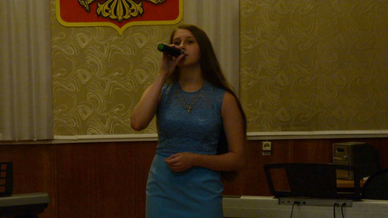 Анастасия Пахомова_песня Тысячи дорог_10.10.2017 - YouTube