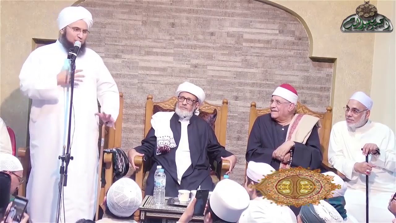 هل كان يقول النبي في التشهد الآخير 