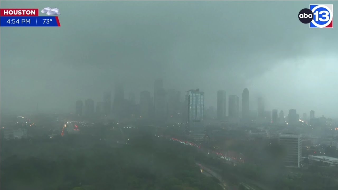 Severe thunderstorms with hail in Houston 3-15-2024. Timelapse of a ...