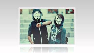 Sabitcan Turus Devlerin Aşkı Büyük Olur