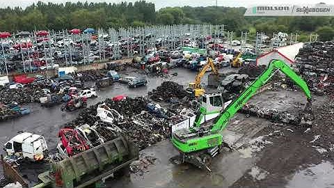 Sennebogen 830E scrap handler at SYNETIQ