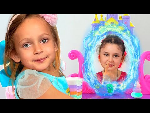 Майя играет в принцессу