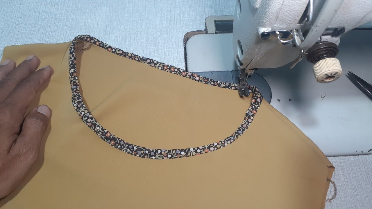 cara menjahit bisban pada blus leher bulat agar rapi