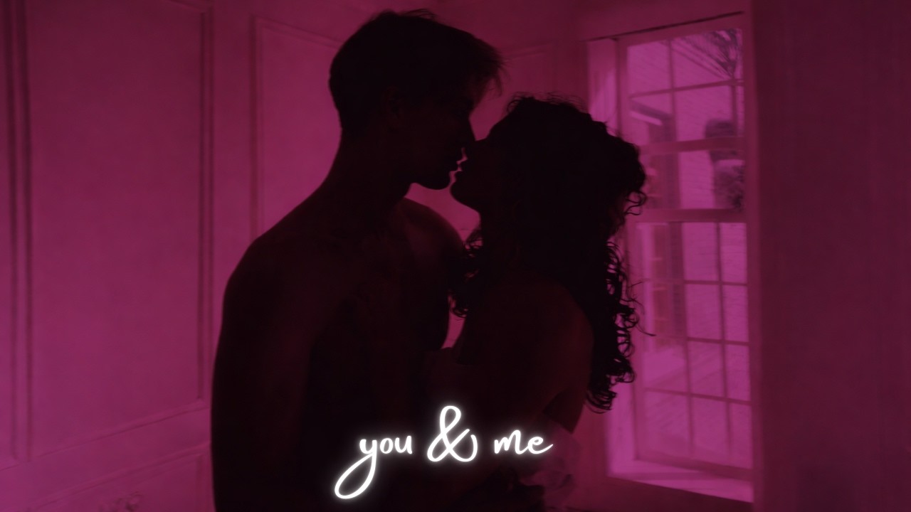 3AM Facetime with you 💗 — Private Dark R&B for Late Nights