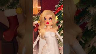 Elsa In Dress To Impress