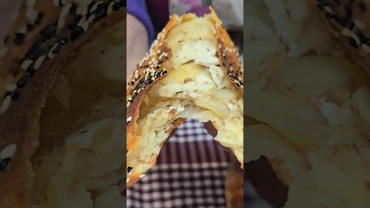 KOLAY LEZZETLİ PEYNİRLİ BÖREK TARİFİ KOLAY LEZZETLİ PEYNİRLİ BÖREK TARİFİ