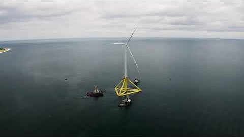 TetraSpar Demonstrator left the Port of Grenaa - © Stiesdal