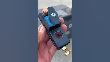 Battery Disconnect Switch - Control Your Power Safely! 🔋⚡ Perfect for 12V-24V Systems