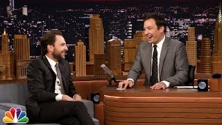 5-Second Summaries with Charlie Day