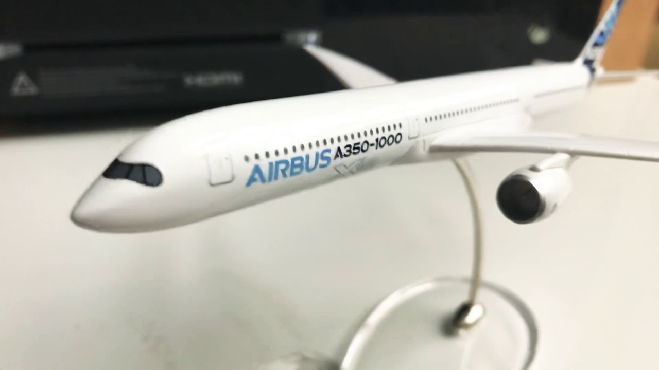 1/400 Scale Airbus A350-1000 XWB Airbus House Colours Reveiw