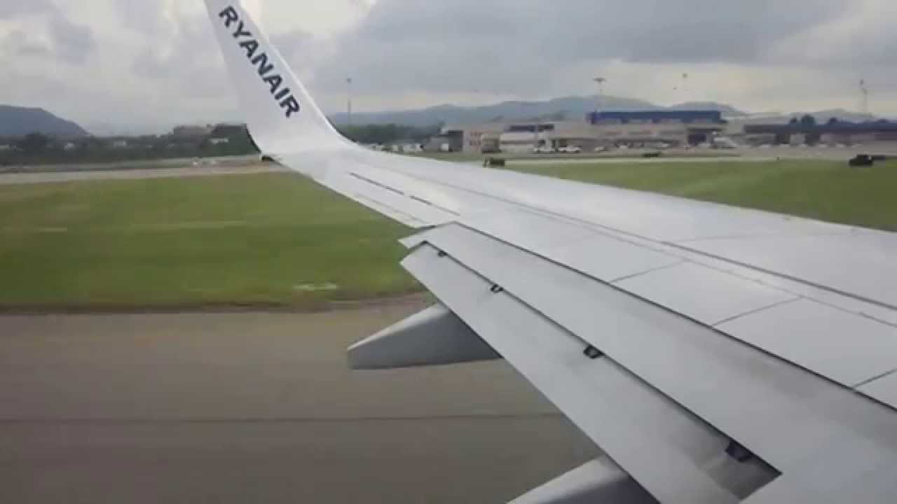 Ryanair take off bologna airport YouTube