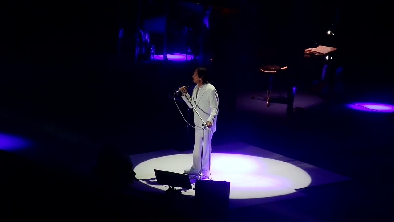 ROBERTO CARLOS Meo Arena 2024 04