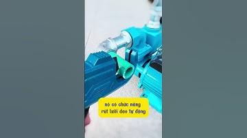 Dụng cụ cắt ống nhựa với thiết kế hay ho, lưỡi dao tự động rút lại.