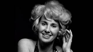 Help Me Make It Through The Night : Tammy Wynette