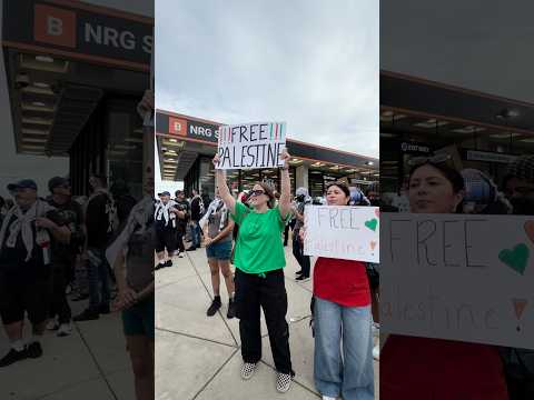 Fans, protesters react to controversy ahead of Ed Sheeran concert