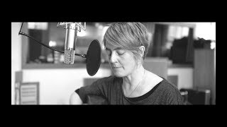 Video thumbnail of "Karine Polwart - Lark in the Clear Air"