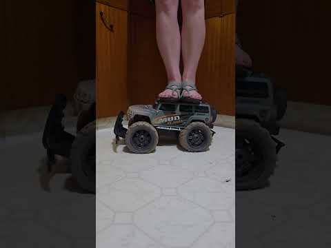 Monster truck crush with sandals #crushexperiment #asmrcrush #sandals