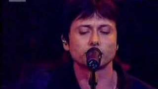 Video thumbnail of "Brett Anderson - Trash (Live)"