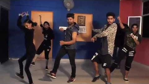 Thumbnail of JASMINE SANDLAS feat GARRY SANDHU | ILLEGAL WEAPON | INTENSE | Latest Punjabi Songs 2017