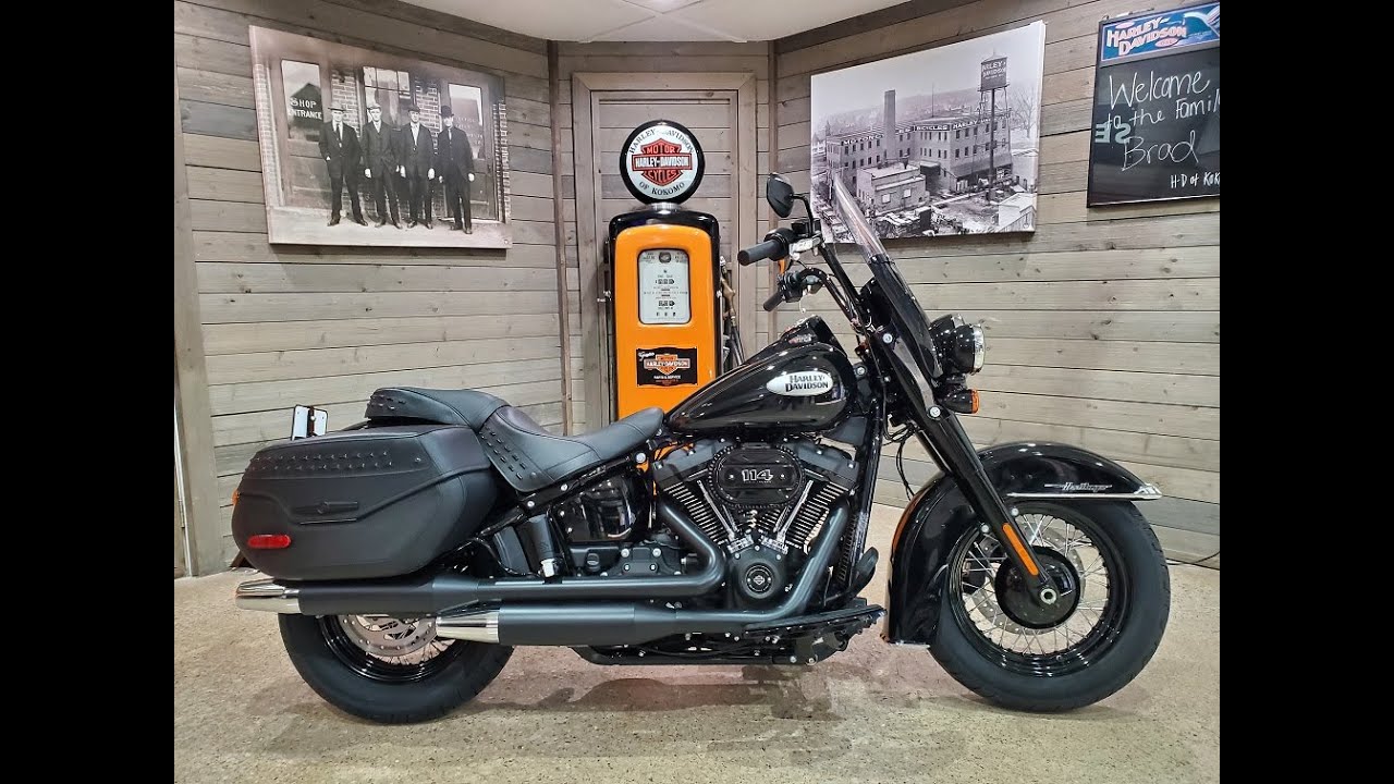 ハーレーダビットソン　FLH Classic 1/6 ハーレーダビッドソンFLHクラシック (プラモデル) - ホビー