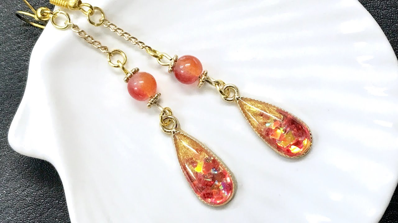 Uvレジン 100均 秋に似合いそうな赤いエスニック調ピアスを作ってみました 初心者 Resin Ethnic Earrings Youtube